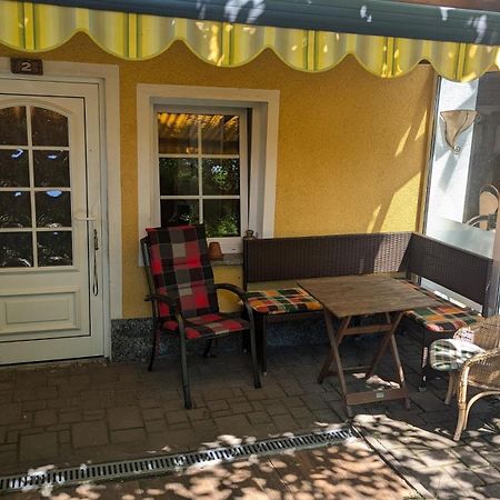 Fuenf Linden Hotell Straupitz Exteriör bild