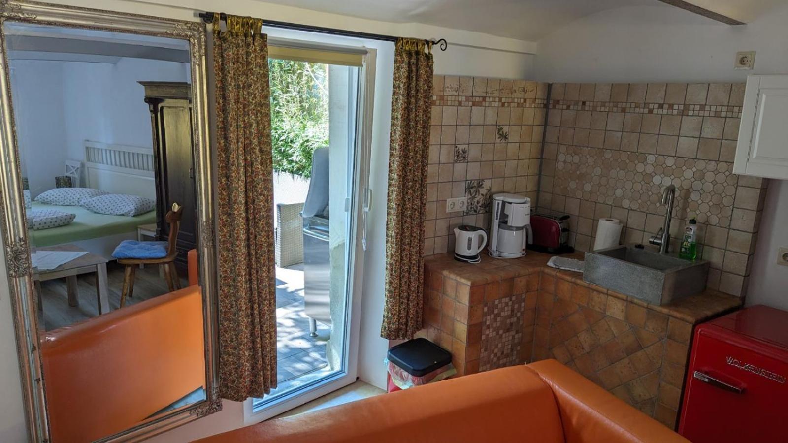 Fuenf Linden Hotell Straupitz Rum bild