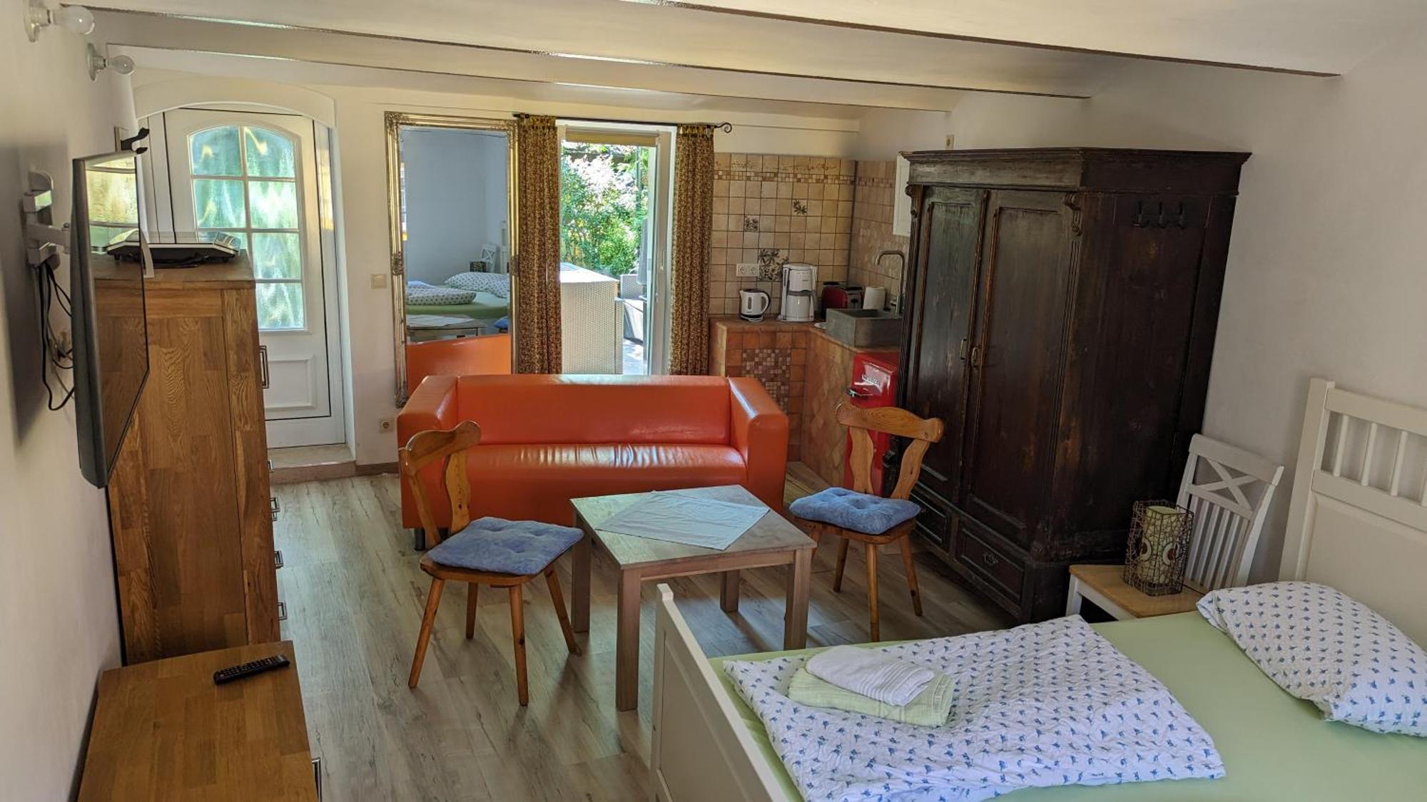 Fuenf Linden Hotell Straupitz Rum bild