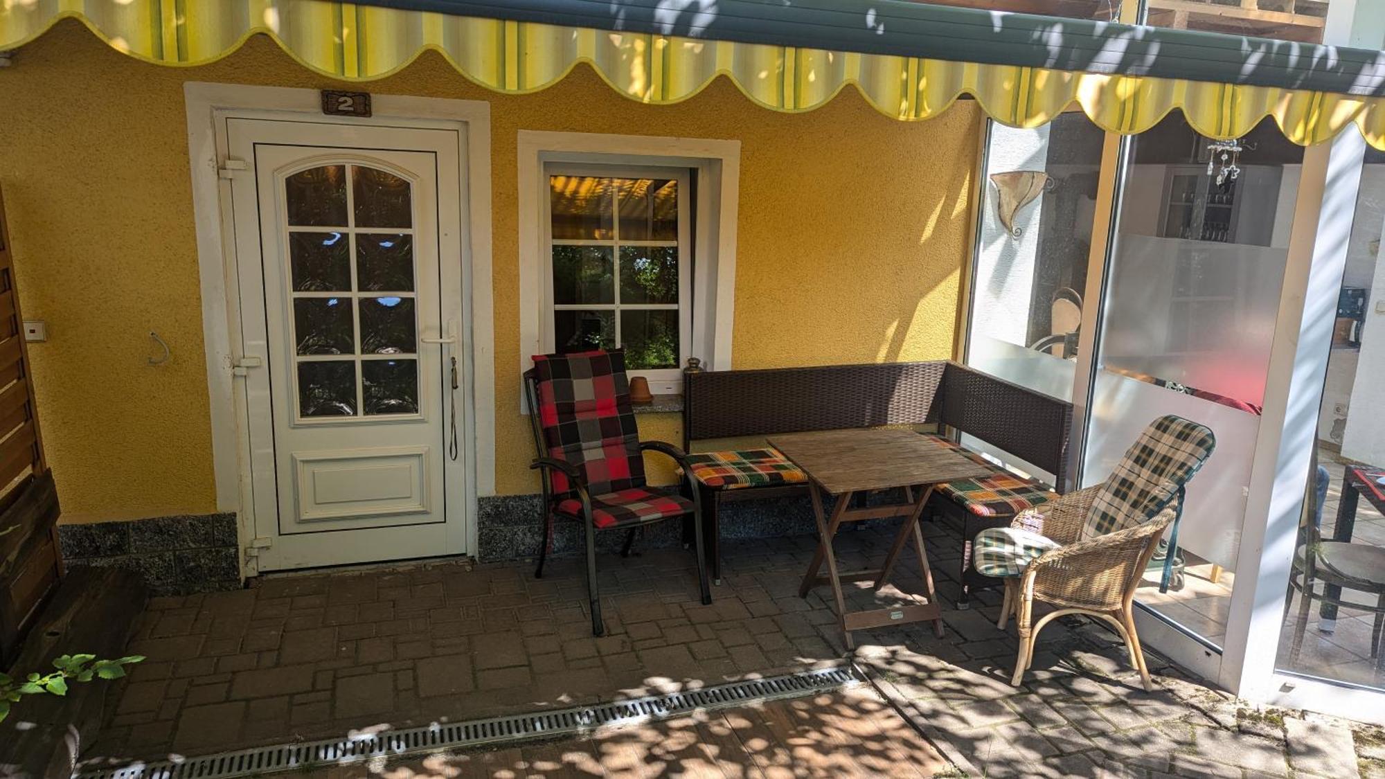 Fuenf Linden Hotell Straupitz Exteriör bild
