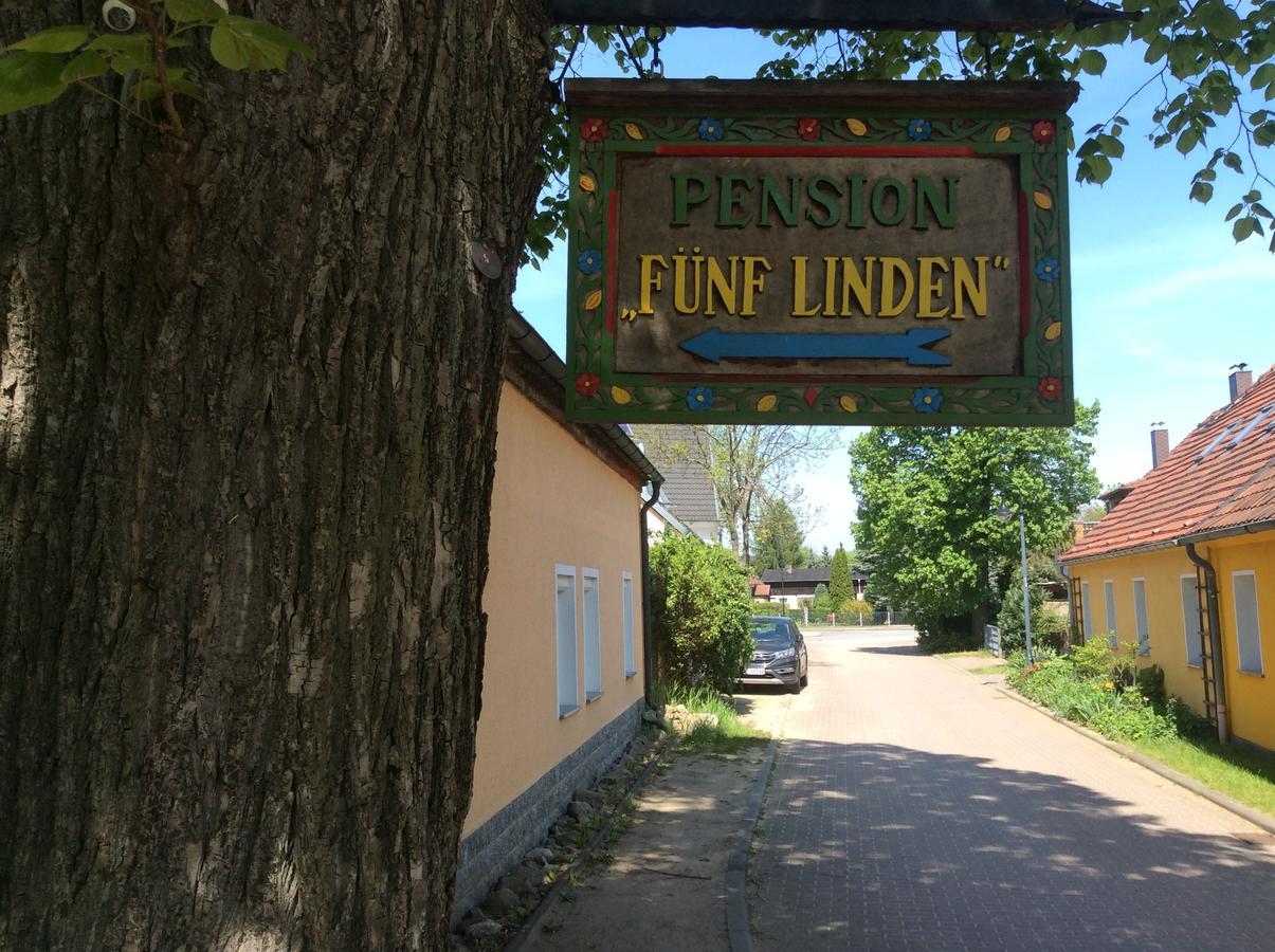 Fuenf Linden Hotell Straupitz Exteriör bild