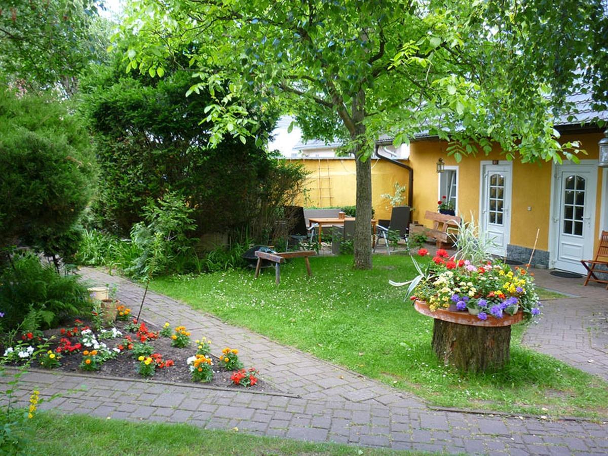 Fuenf Linden Hotell Straupitz Exteriör bild