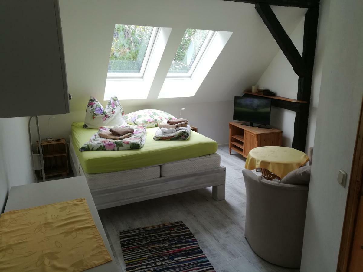 Fuenf Linden Hotell Straupitz Exteriör bild